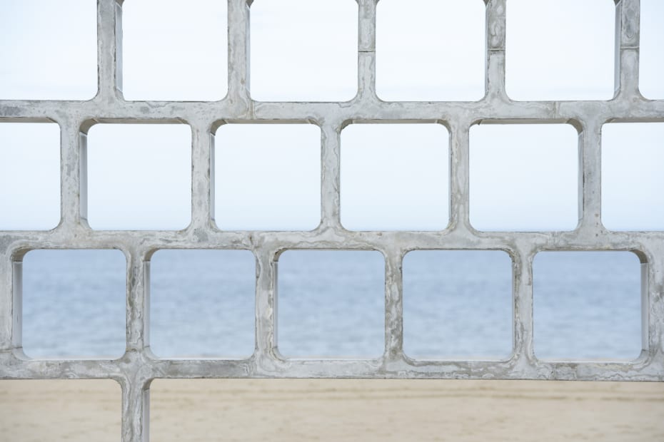 Installation view: Jorge Macchi, All the words in the world, Zeedijk (promenade at the beach) at the level of E. Vanlangenhovestraat Koksijde, Beaufort Triennal, Belgium, 2024. Photo: © Beaufort Triennal