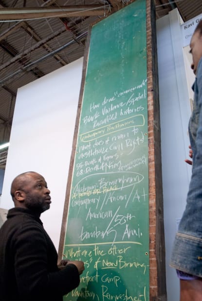 Holdingcourt03 09 2012 011 72