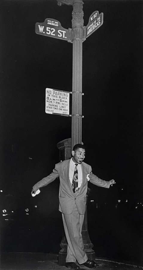 William Gottlieb, Dizzy Gillespie on 52nd Street, NYC, c. 1946