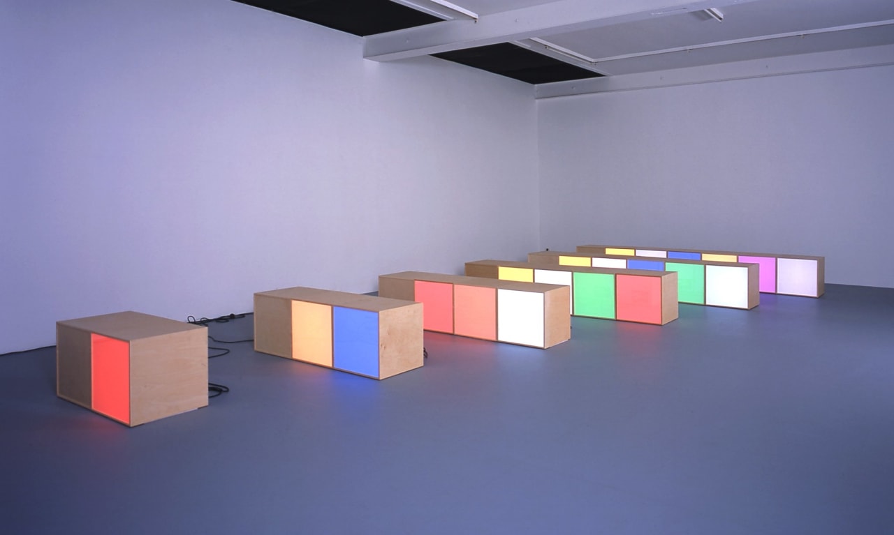 Artwork: Angela Bulloch, 6 Chains: Permutation B (52:4 - White), 2002