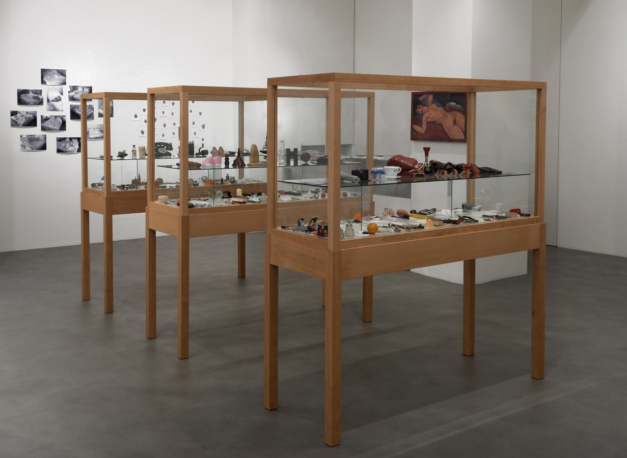 Artwork: Hans-Peter Feldmann, Wunderkammer
