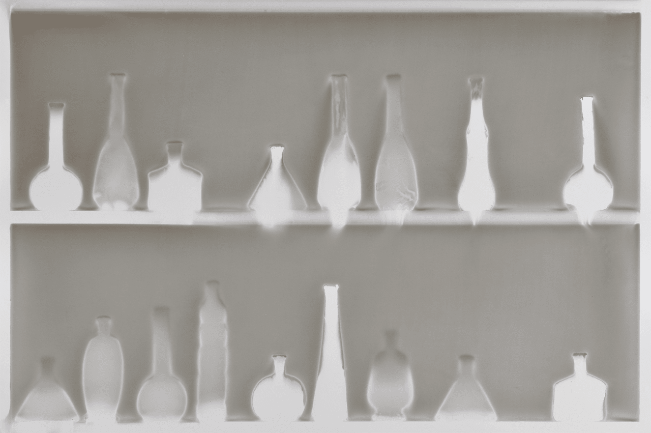 Artwork: Claudio Parmiggiani, Senza Titolo, 2018