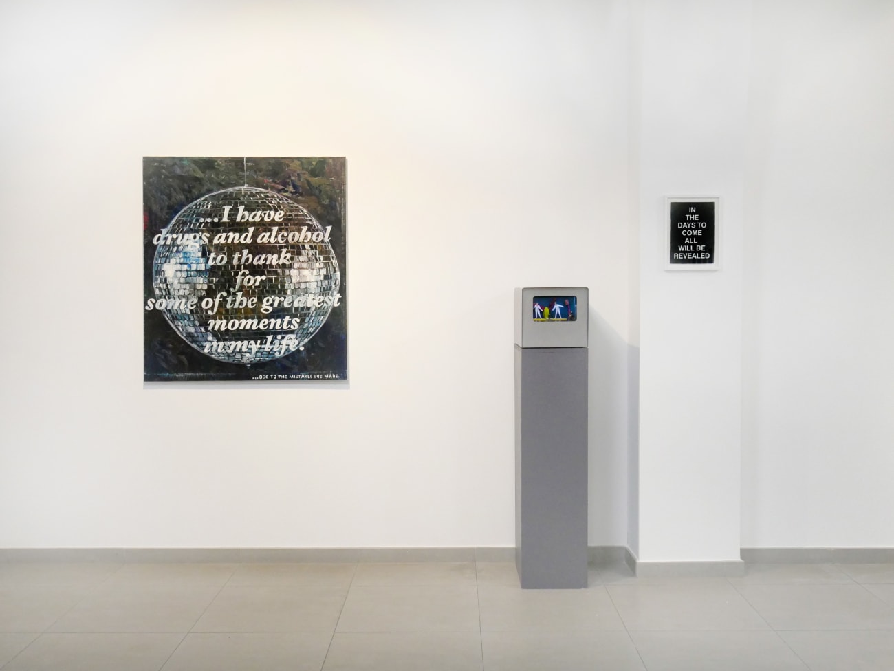 Pierrick SORIN, Chorégraphie pour savonnettes (Choreography on soap), 2014