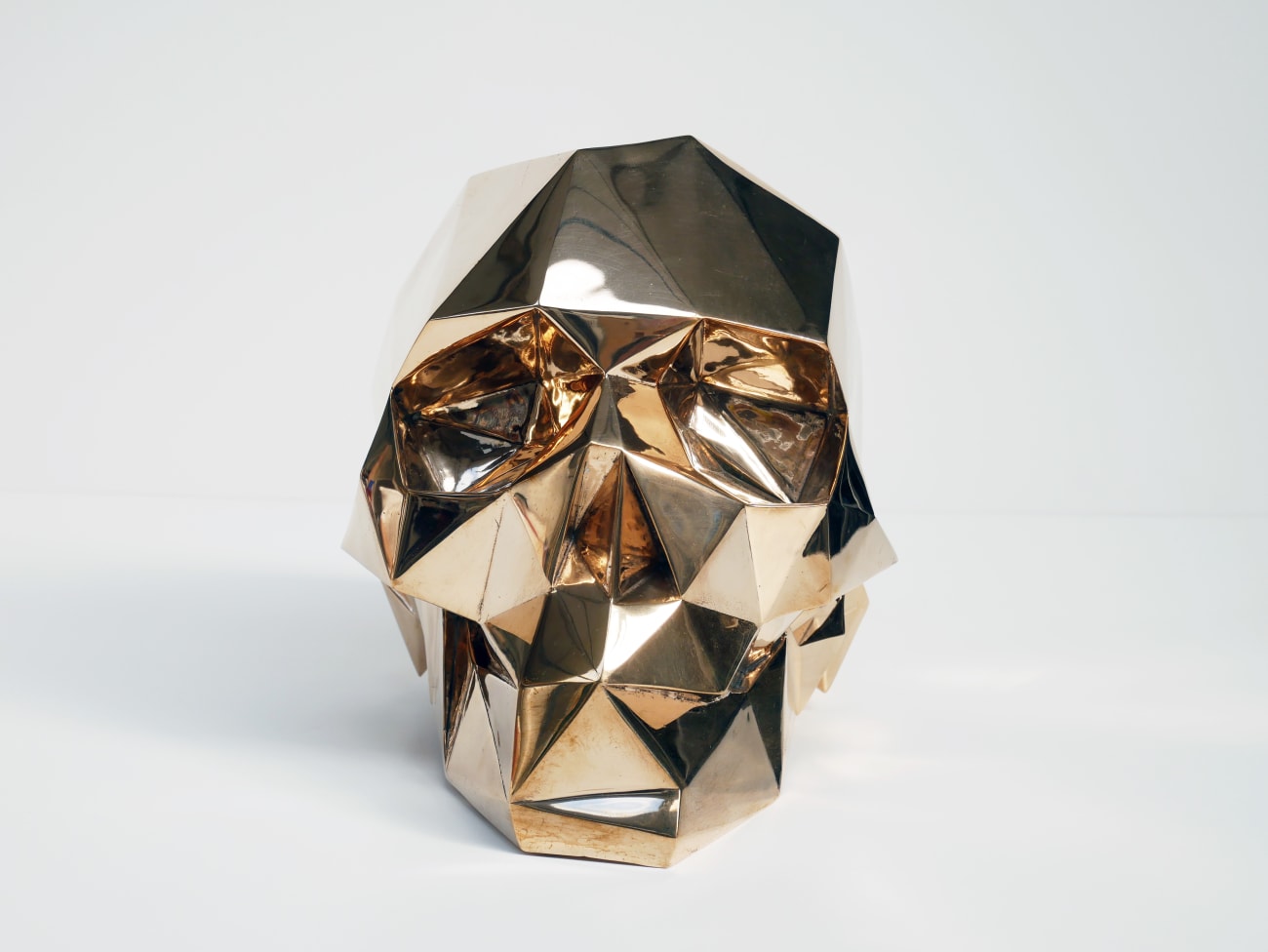 Filip MARKIEWICZ, The Rest is Silence (skull), 2022