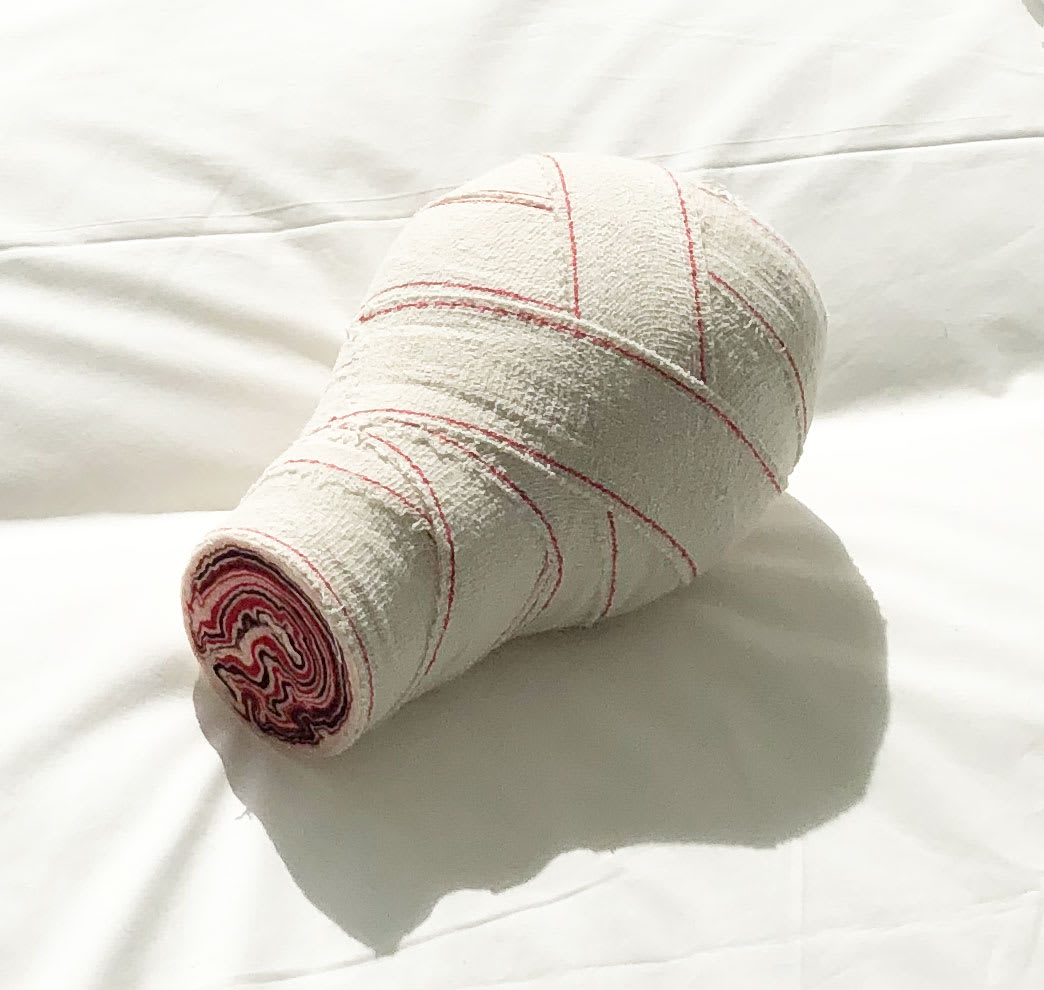 Elodie ANTOINE, Feutre-Bandage, 2019