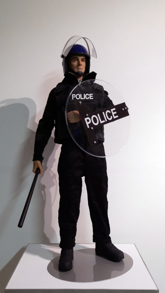 Eugenio MERINO, POWERLESSNESS ( anti-riot Police UK ), 2019