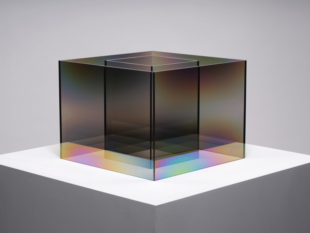 Larry Bell, UNTITLED COATED SS (Mist), 2020