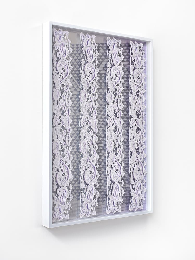 Sara VanDerBeek, Soeurs, 2024