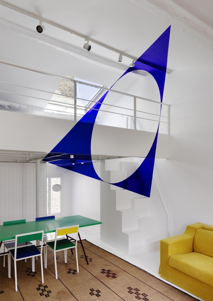 Felice Varini, ELLIPSE DANS LE TRIANGLE, 2025