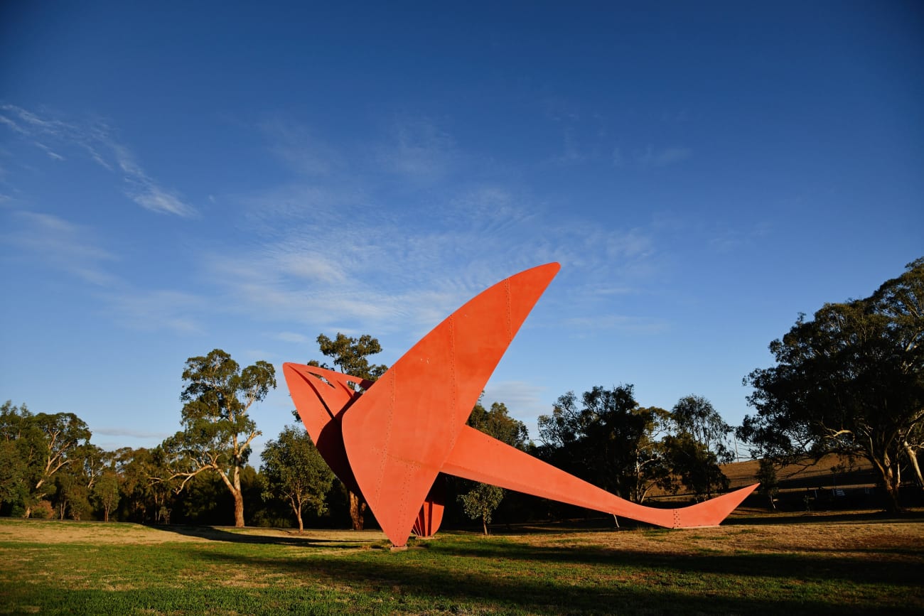 Alexander Calder, Flying Dragon, 1975