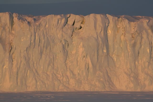 Grahame Sydney, Barne Glacier 3, 1/10, 2008