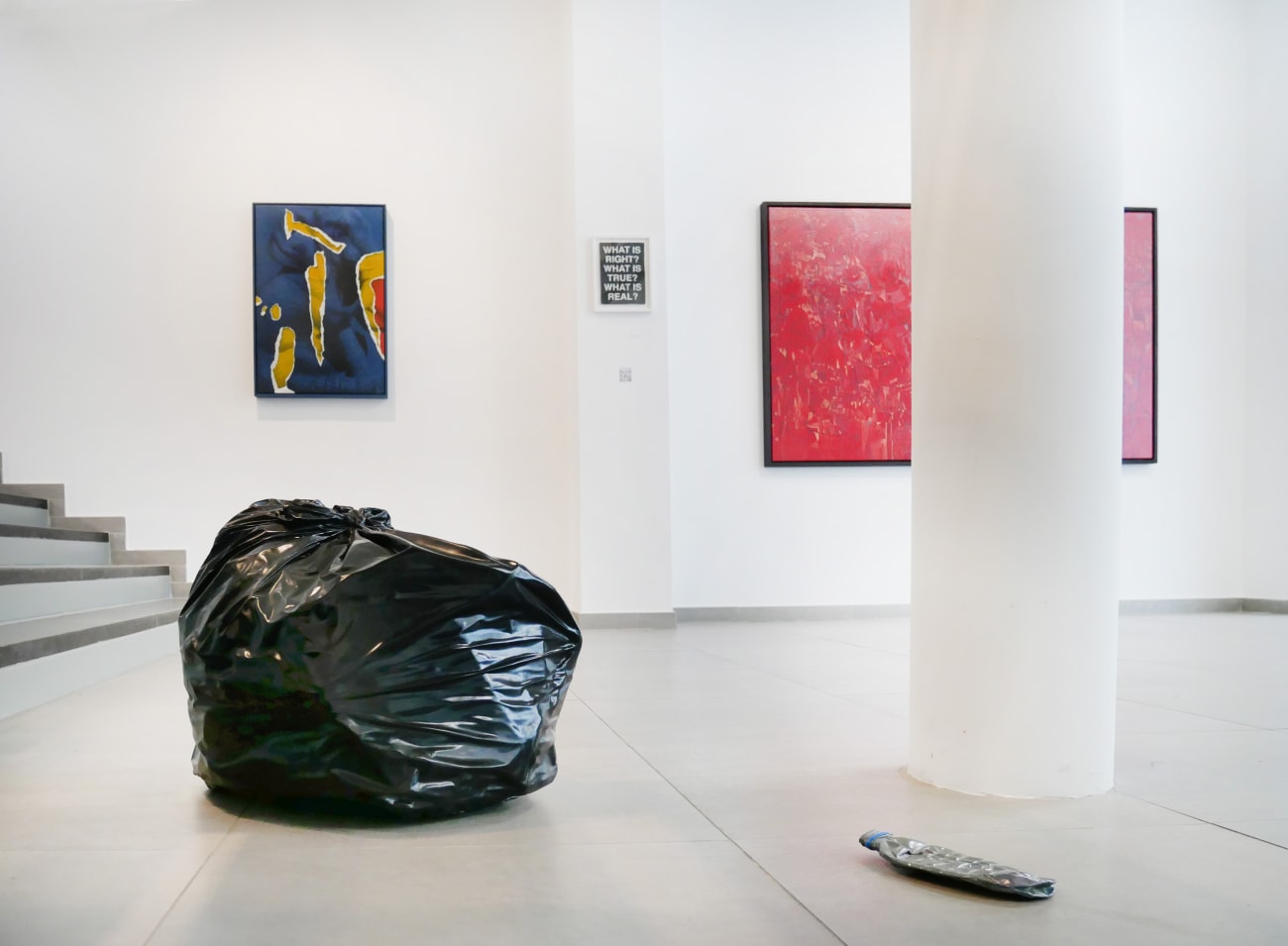 Come What May. Rebooted : installation view of the Showroom / Aeroplastics at 207VDK, 2021, Ph: © Aeroplastics / works by Gavin TURK, Eckart HAHN, Mark TITCHNER and Houston MALUDI