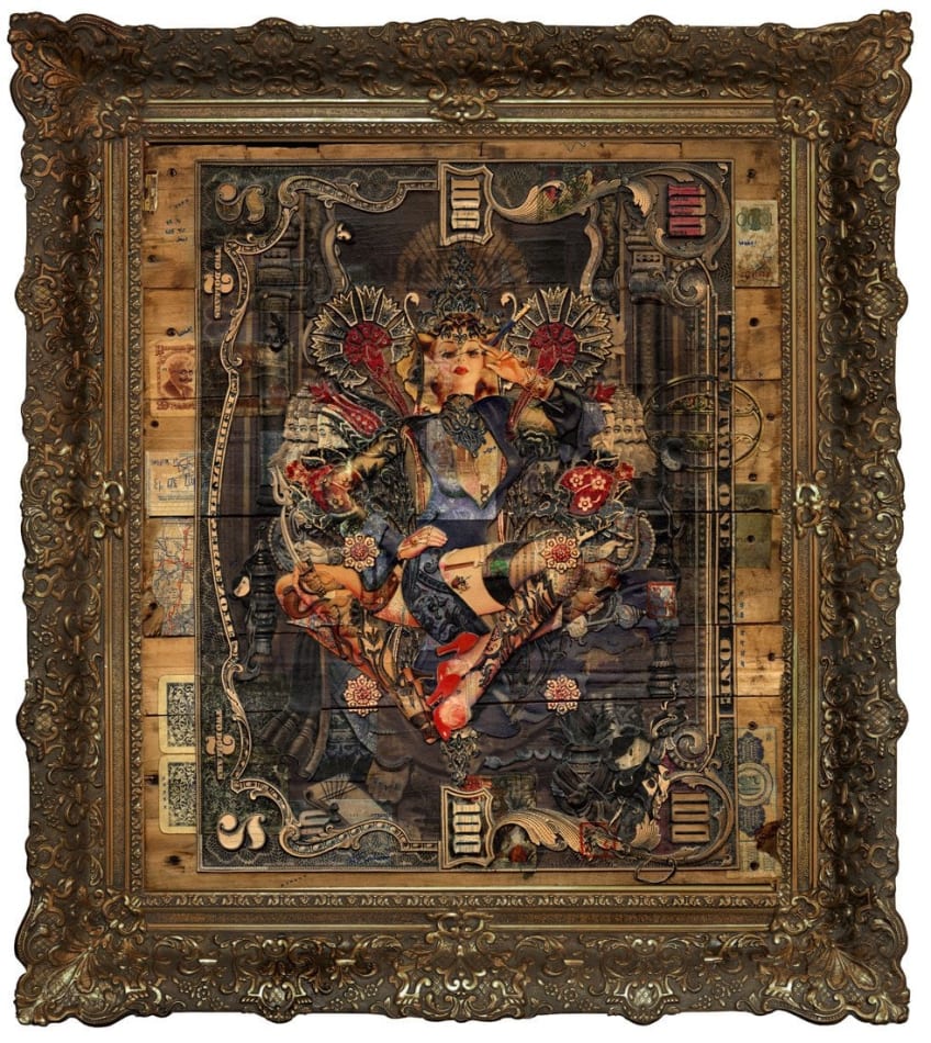 Handiedan vintage pinup relief