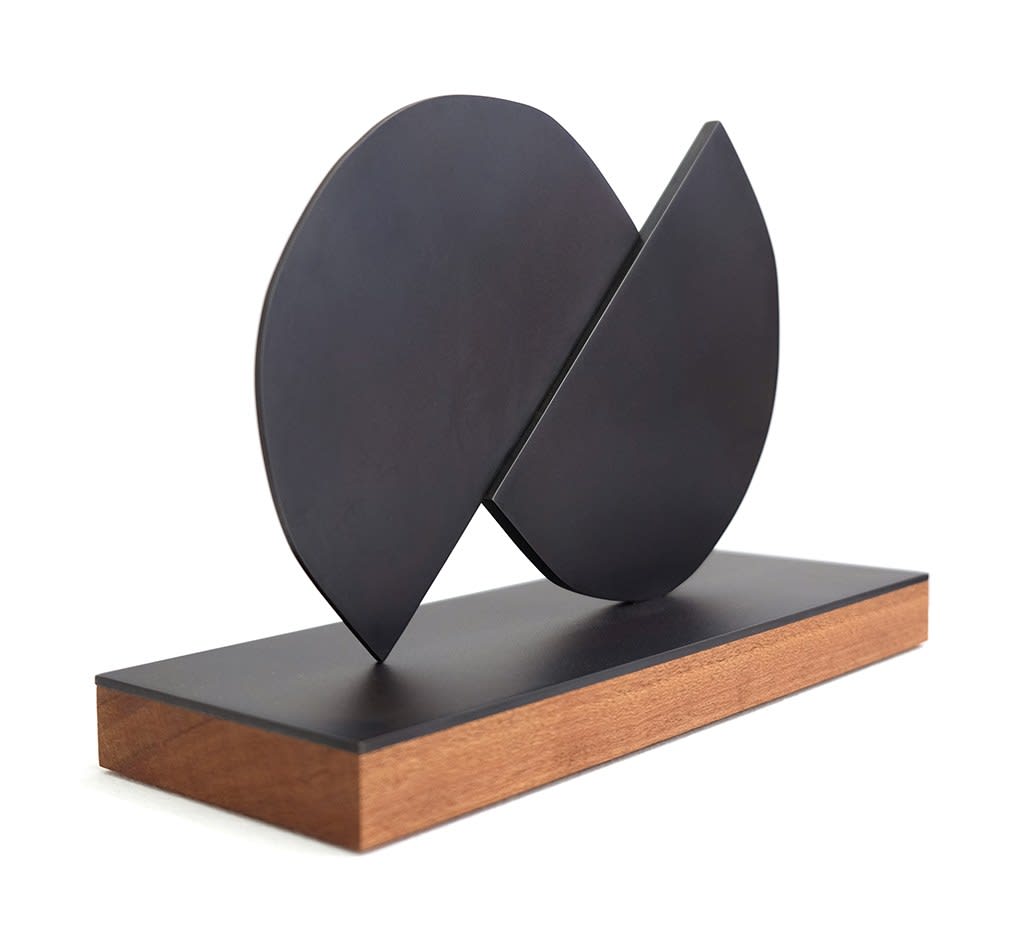 Scott Albrecht - iron sculpture, abstract half circles splitting