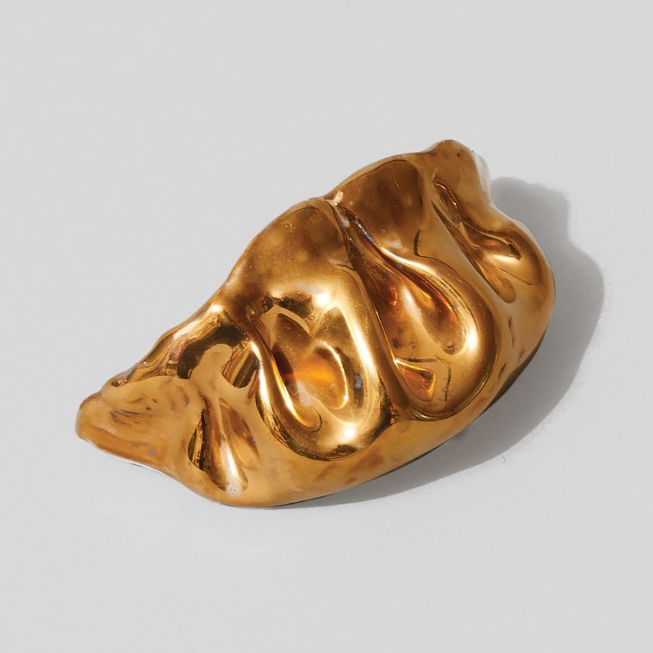Stephanie H. Shih, Golden Dumpling III, 2019