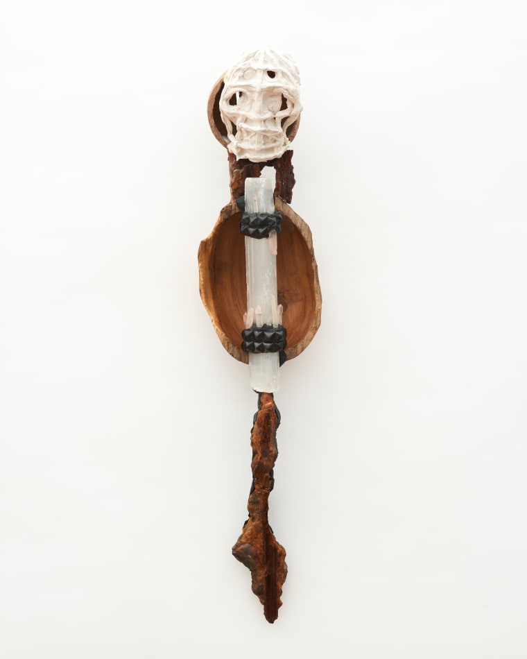 Lucien Shapiro, A Straight Line has to Bend to Begin Spirit Totem, 2019