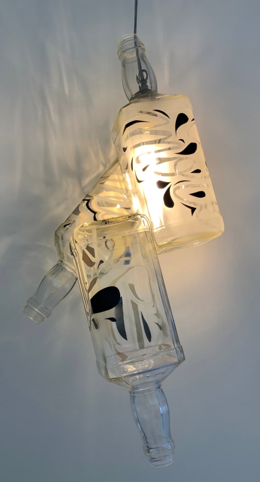 Bottle lamp installation piece