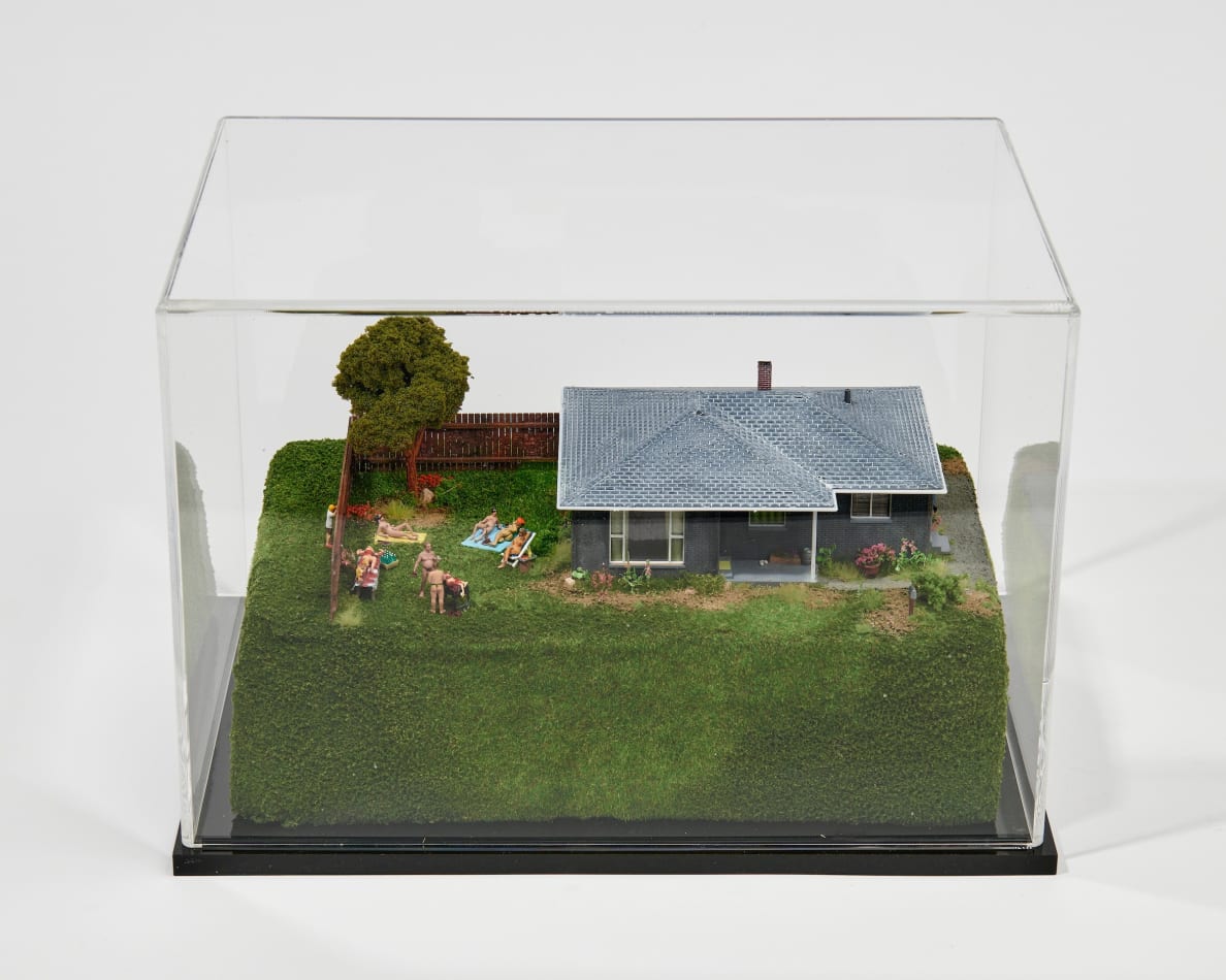 Abigail Goldman's sculpture of a murder in a bedroom Abigail Goldman's sculpture of a peeping tom