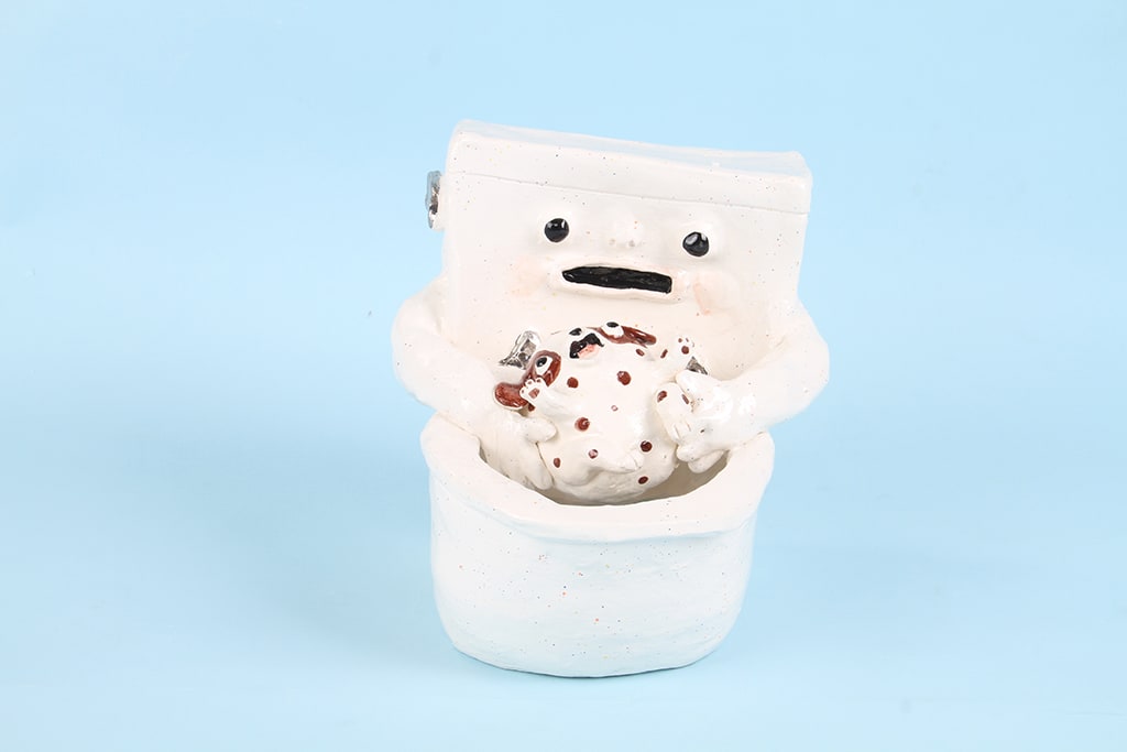 Katie Kimmel, Hero Toilet: Saves Dog, 2020