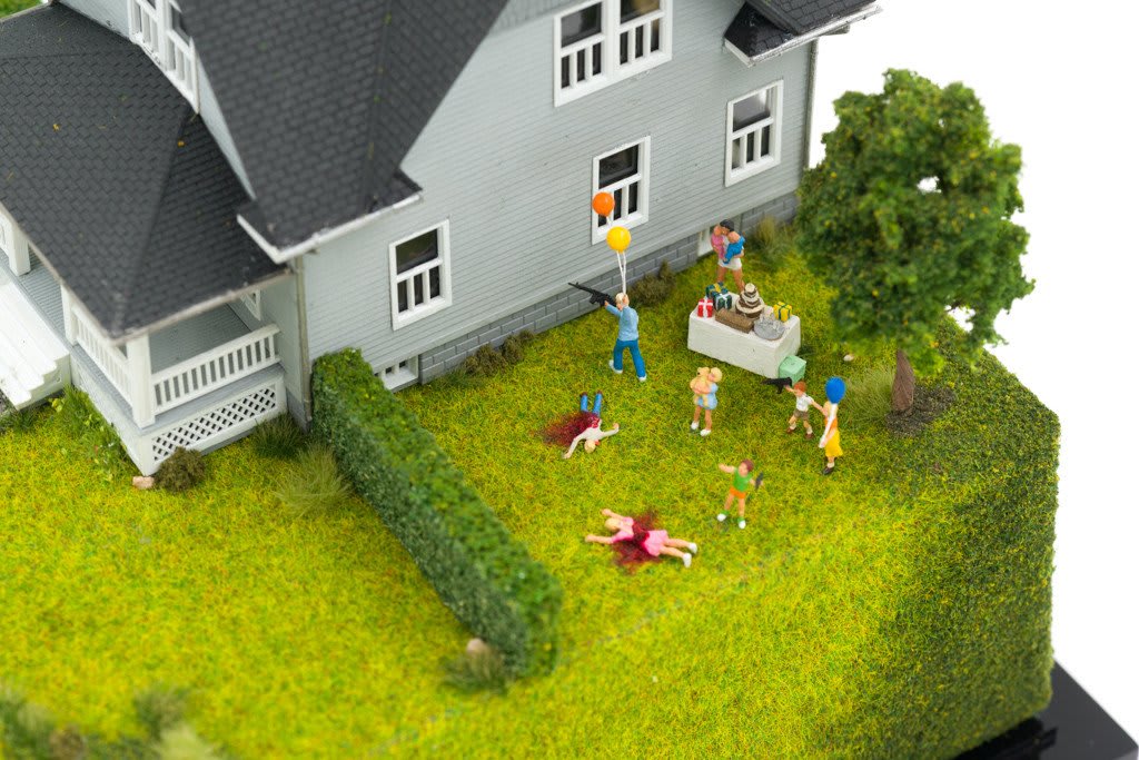 Abigail Goldman, Blow Out Candles & Blow Up, 2017