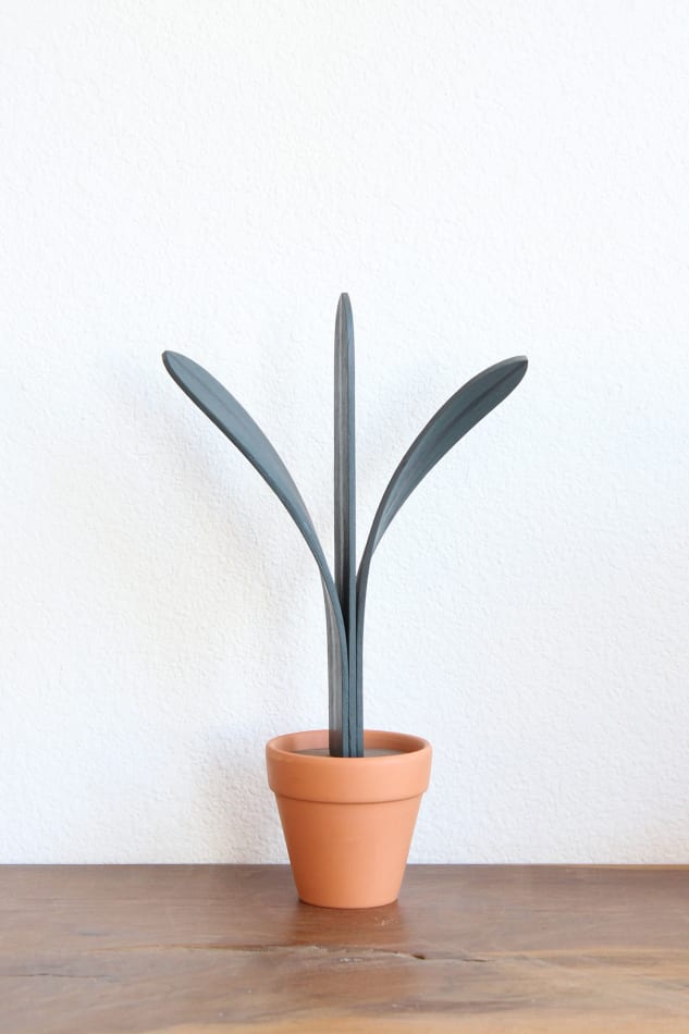 Jeff Canham plant sculpture in terracotta pot