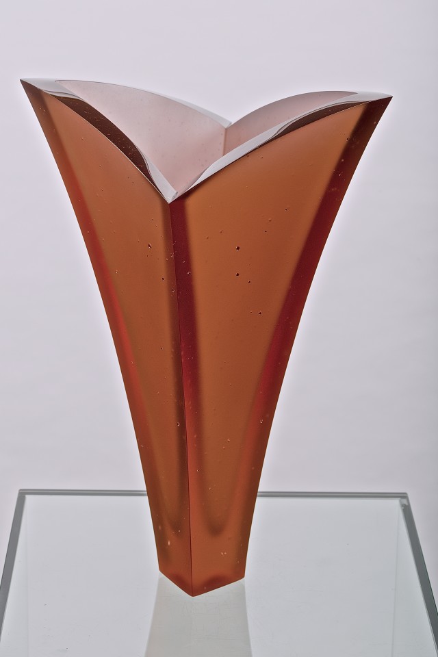 Ann Robinson, Curved Vase Series, 2017