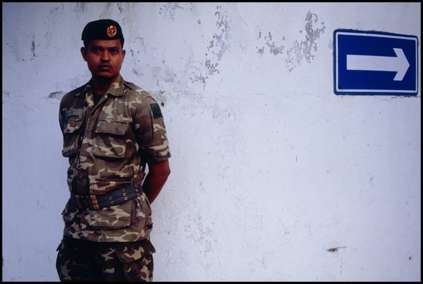 Ohad Maiman, Soldier (Male, Maldives), 2006