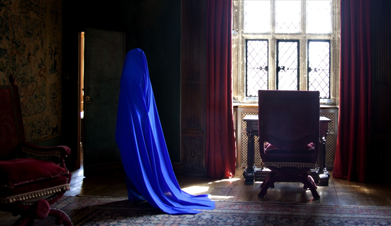 Güler Ates, Blue Pigment, 2011