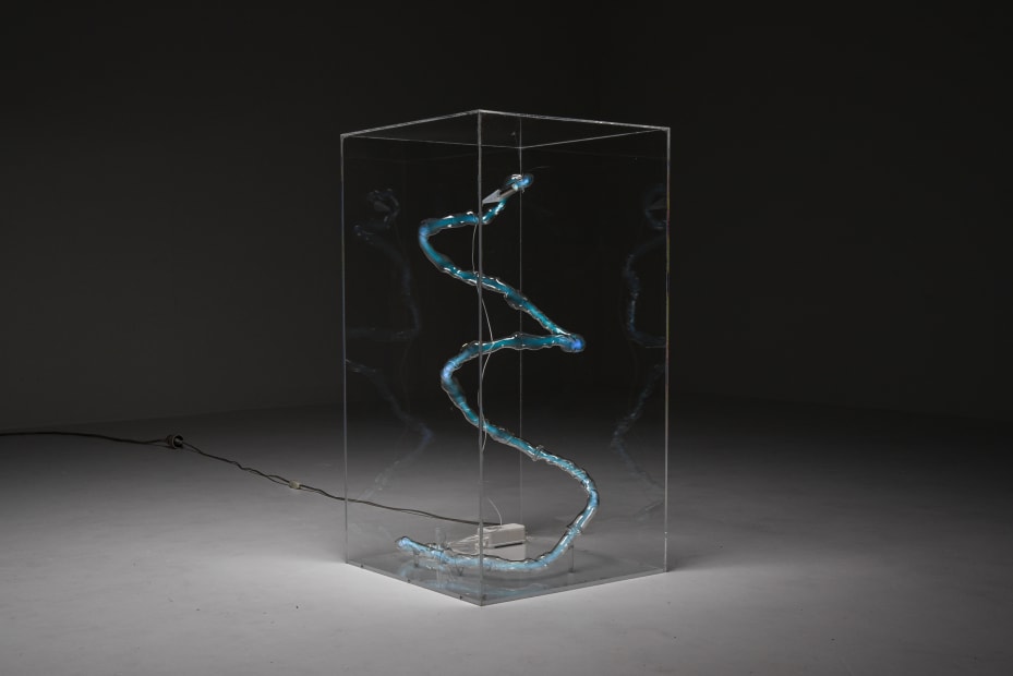 Marria Pratts, Sculpture 1. Neon BLUE, 2021