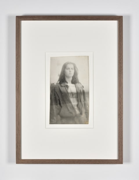 Miroslav TICHY Sans titre Photographie 19,1 x 10,9 cm 7,5 x 4,3 inches