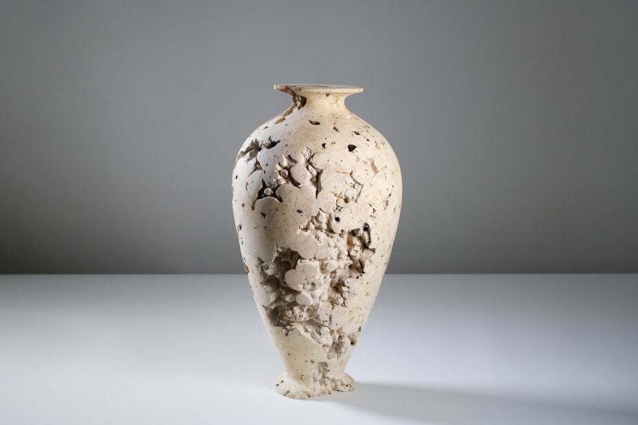 Eleanor Lakelin, Echoes of Amphora: Vase V, 2021