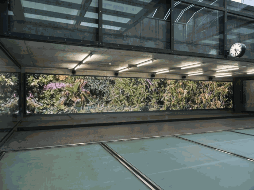 Cecilia Bengolea, video installation Triptyk (2020)