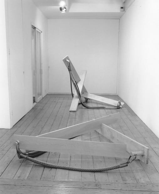 installation shot of the exhibition Recent Sculptures by the Japanese artist Yoshikuni Iida, Annely Juda Fine Art, 1988