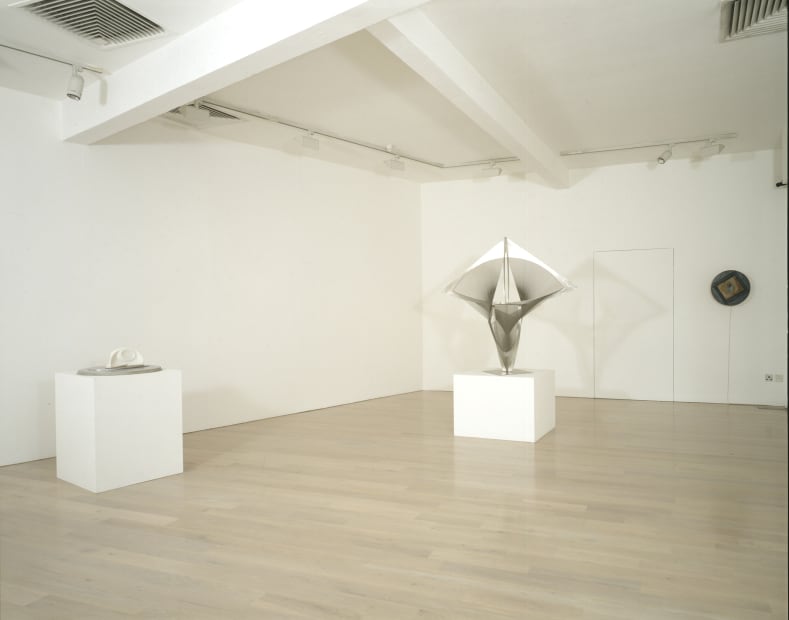 Naum Gabo exhibition at Annely Juda Fine Art, London, 1999