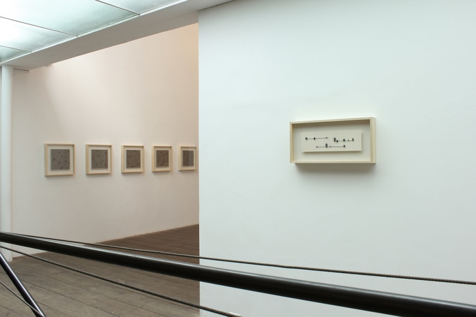 Babel. Drawings by Johanna Calle, Vista parcial da exposição (Exhibition view)