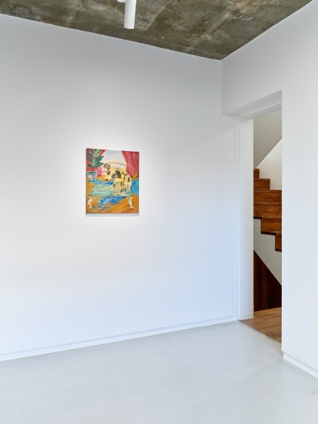 Kiche Transparent Window Glass Table Installation View 4