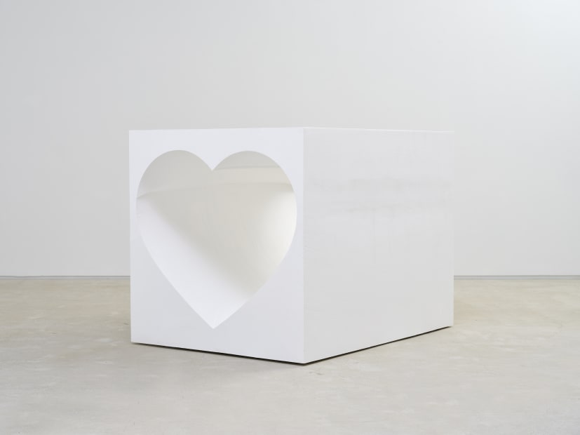 Heart to Heart, polystyrene foam, plaster, paint, 88x118x88cm, 2021