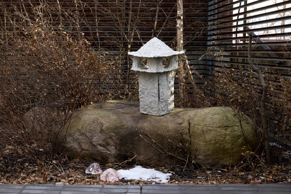 석등(yin) Stone Lantern(yin), 샌드캐스팅한 시멘트, sandcast cement, 70×35×35cm, 2024