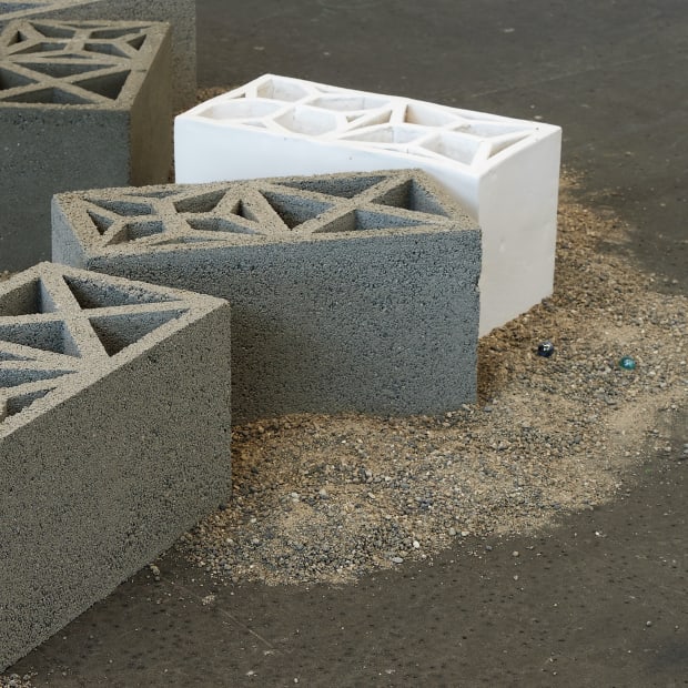 Terre-plein, terres mères (5), 2022, sand, cement, ceramic, dimensions variable