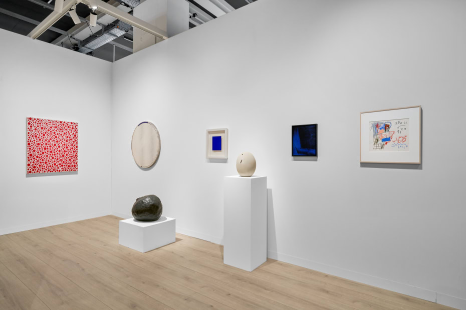 Graysc 25 Benbrown A4 214