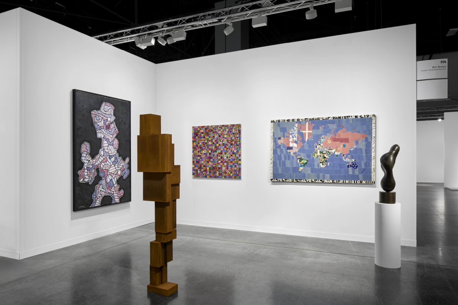 25Graysc Miami Benbrown 08 A4