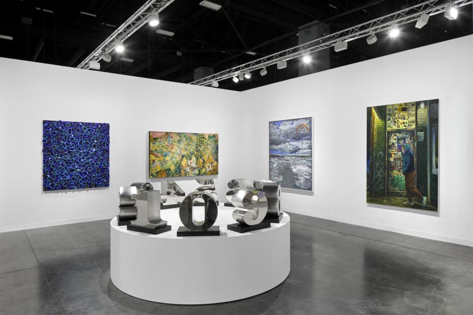 25Graysc Miami Benbrown 13 A4