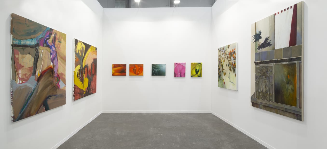 01 Booth Capsule Copia