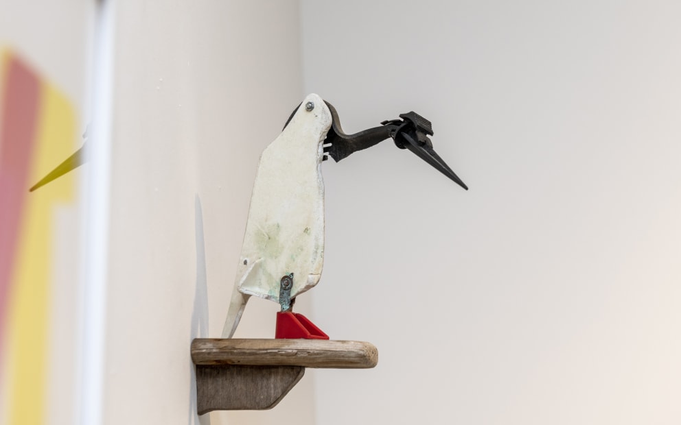 River's Edge, BallroomArts, Aldeburgh (7-19 June, 2022) Bird sculptures by Emily Mayer