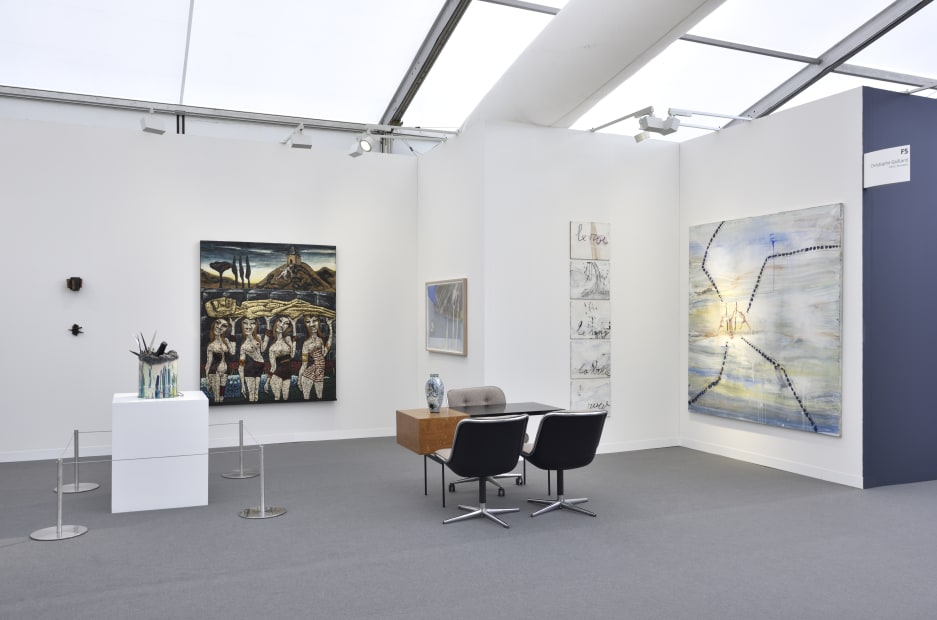 Vue du stand - Paris+ par Art Basel 2023 Photo © Rebecca Fanuele