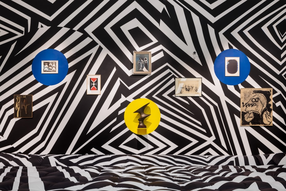 Installation view No Feeling Is Final/ The Skopje Solidarity Collection. Brook Andrew, mulunma wiling mango gushiest (inside the lip of a stolen song), 2023, Kunsthalle Wien, 2023. Photo : www.kunst-dokumentation.com
