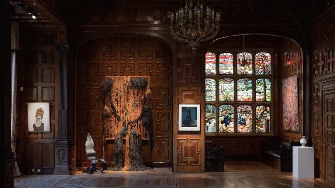 Eye of the Collector, 23 Photography from Linda Nylind
