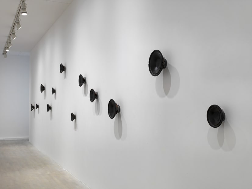 wall mounted speakers