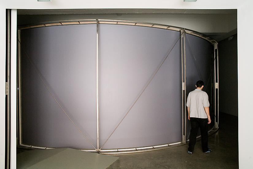 Eliasson circular room structure