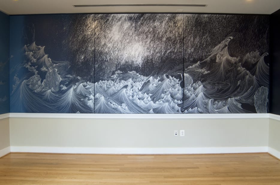 installation view of Cinto wall painting blue shades and wave drawings